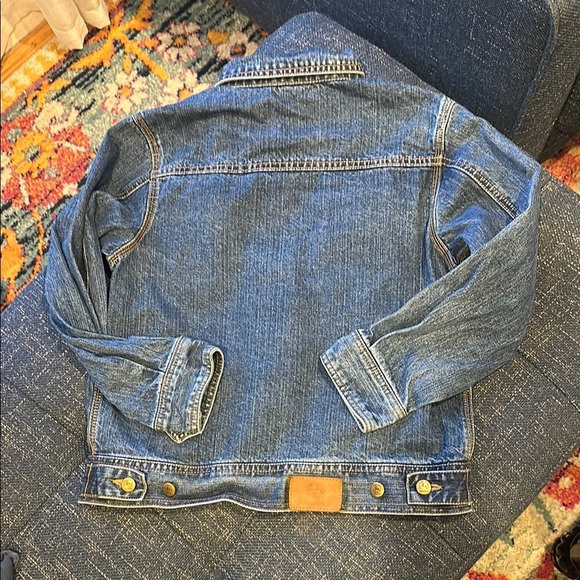 Classic Denim Jacket - Picture 5 of 6
